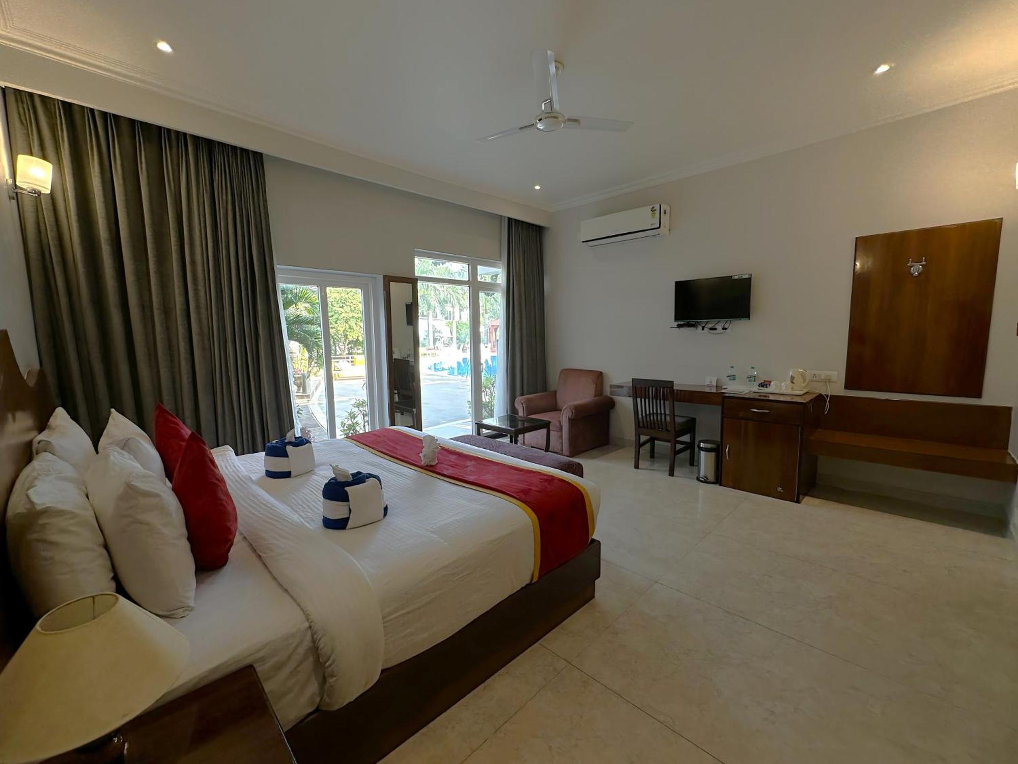 Hotel Golden Tulip Khajurāho Buitenkant foto